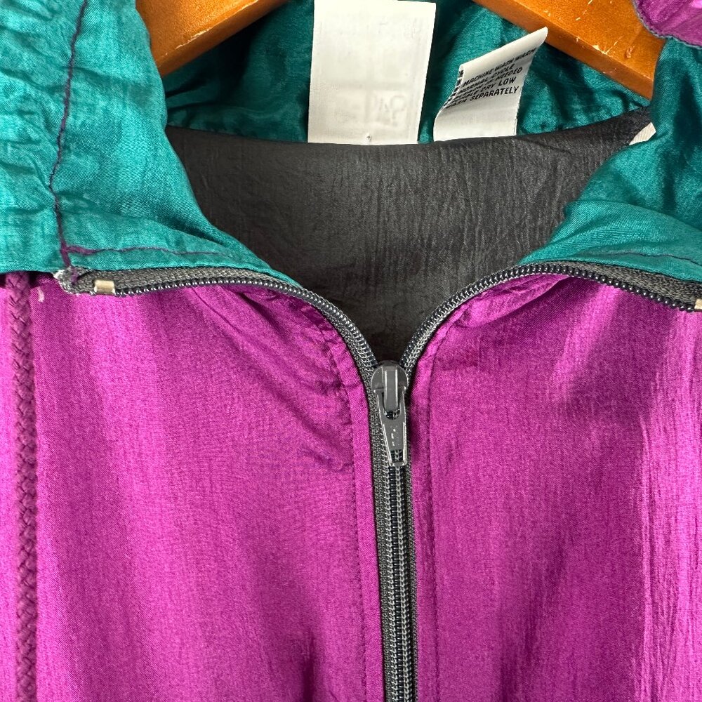 Vintage 90s Style Nylon Zip Jogger - Picture 2 of 12